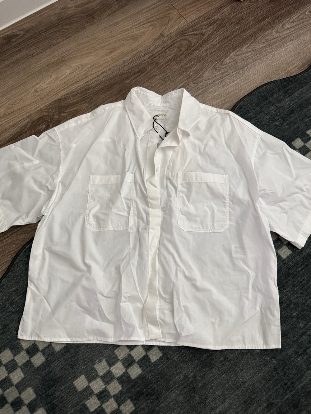 Zara Crisp White Short Sleeve ButtonUp Shirt Small NWT